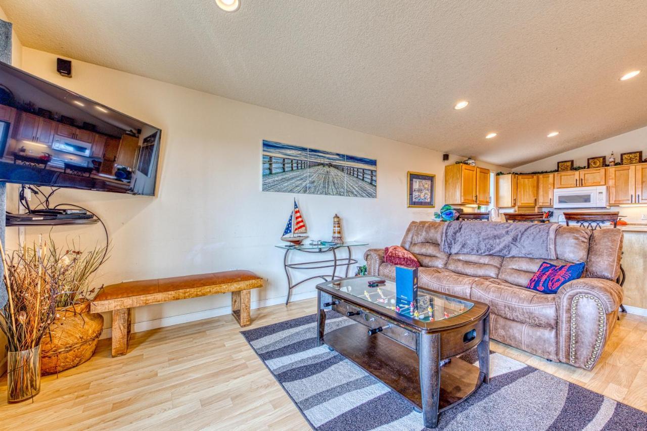 Park Place & Boardwalk Rockaway Beach Bagian luar foto